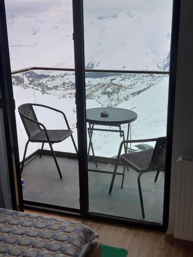 neu gudauri loft2 с видом на горы Экстерьер фото