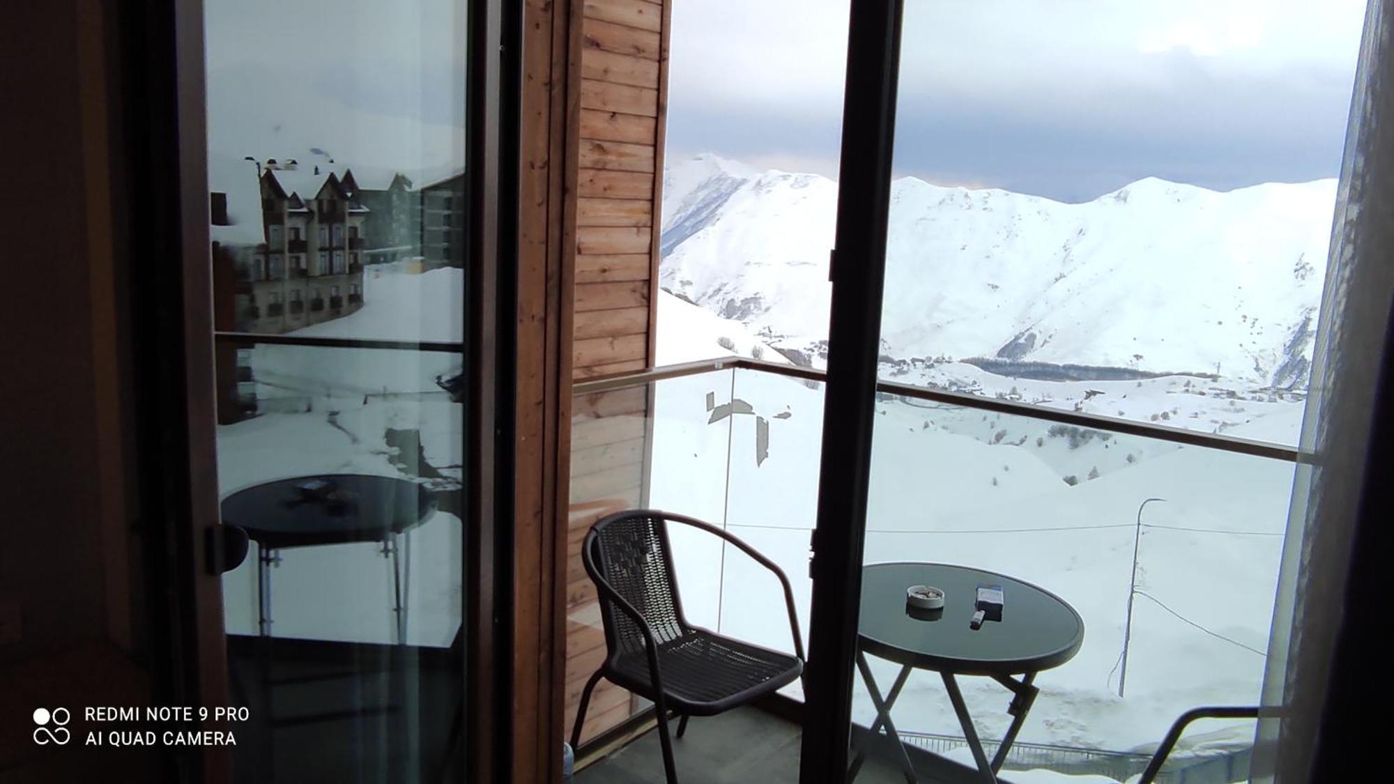 neu gudauri loft2 с видом на горы Номер фото